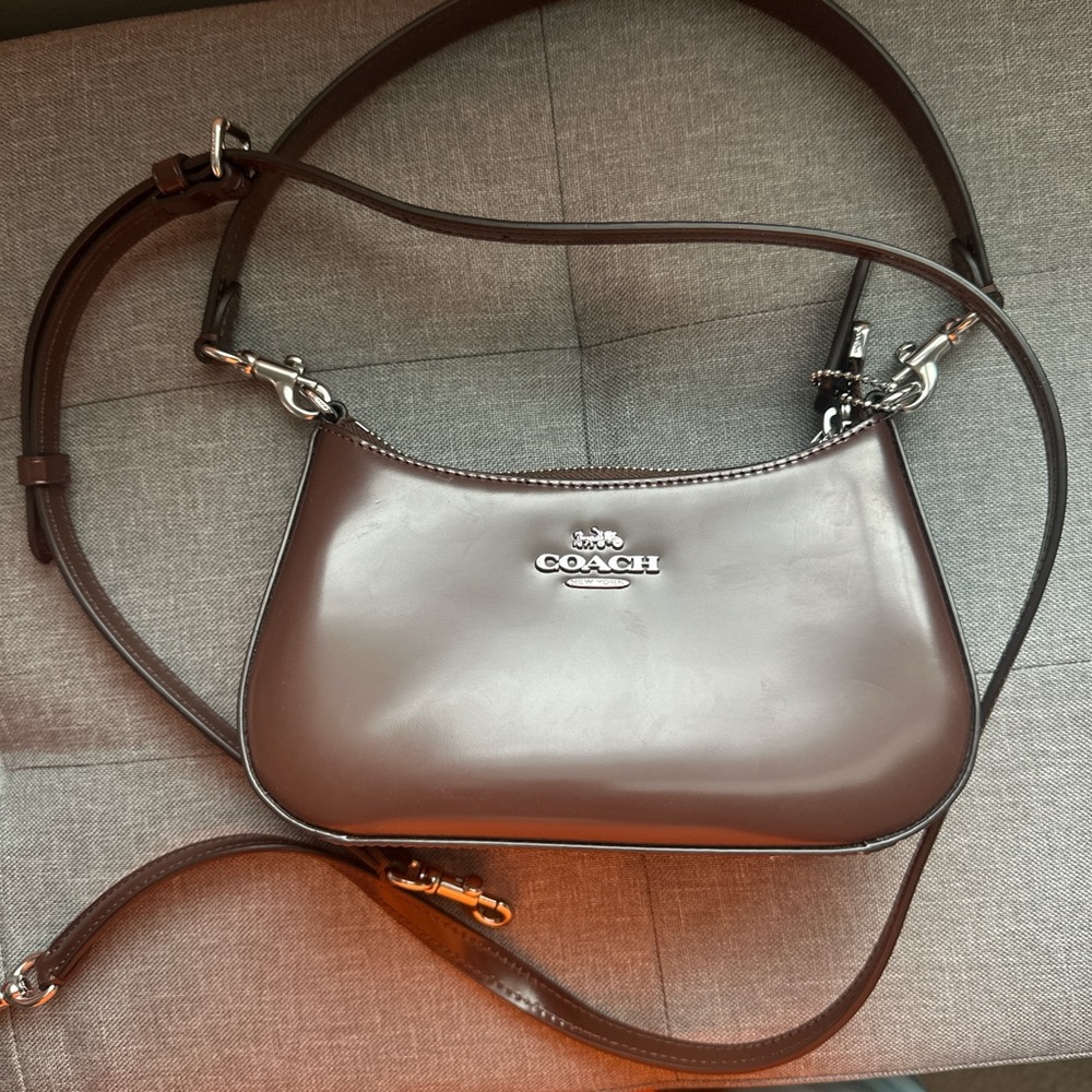 Authentic Coach Mini Teri Shoulder / Crossbody Bag - Maple 🤎🍁SOLD